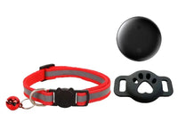 Detalle del localizador Bluetooth y la funda de silicona con forma de pata